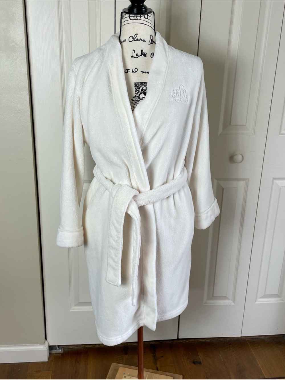 Ralph Lauren Plush Comfy Soft Bathrobe Ivory Monogram LRL Size L Robe Pockets
